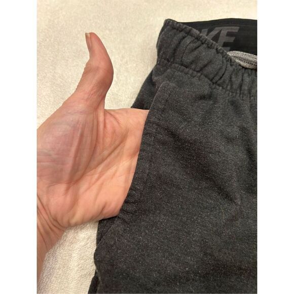 Nike Dri Fit dark gray exercise shorts size Small cotton logo right leg good - Picture 4 of 9